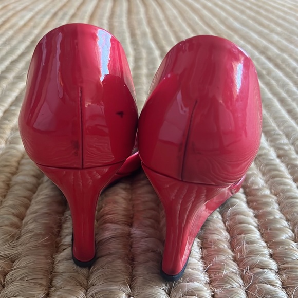 Gucci hot pink paten leather open toe pumps 38 - Picture 8 of 8